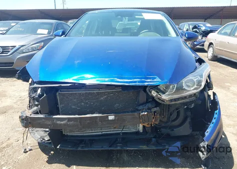 2021 Kia Forte Lxs z USA, uszkodzony, nr VIN 3KPF24AD4ME277261